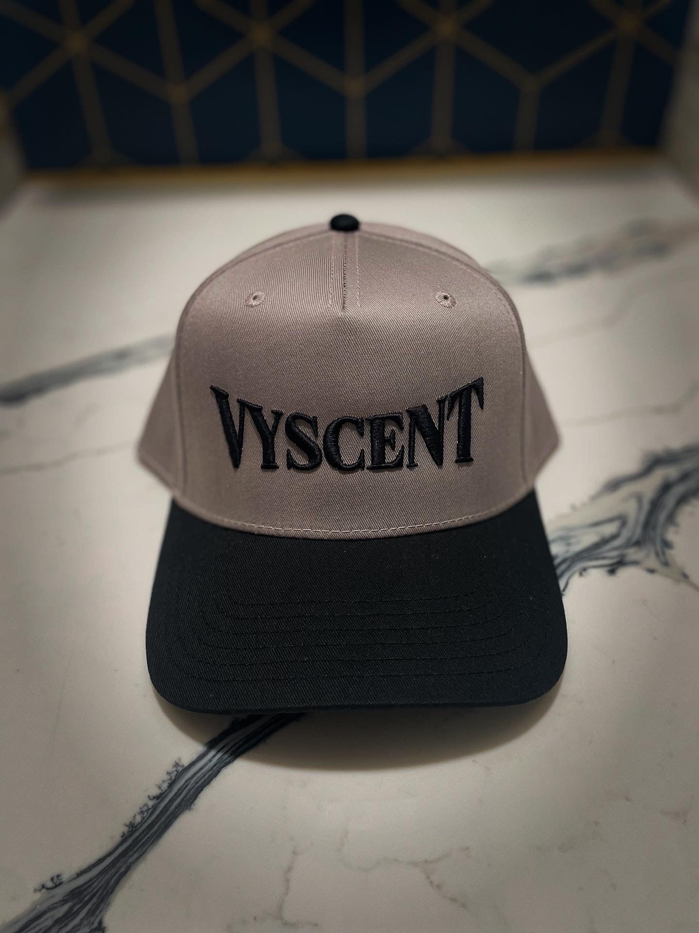 Vyscent Snapback