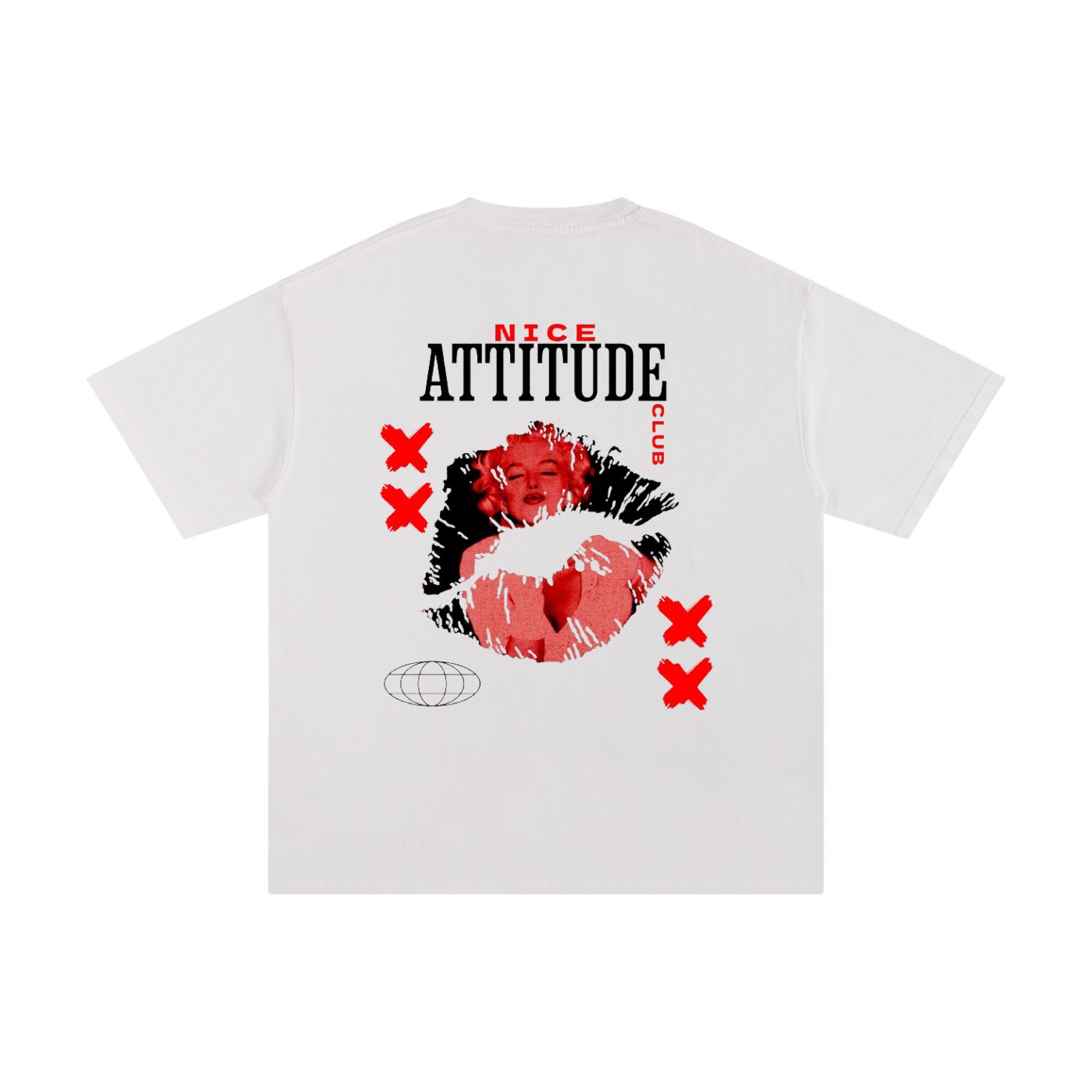 Women’s streetwear T-shirt with oversized fit and bold print